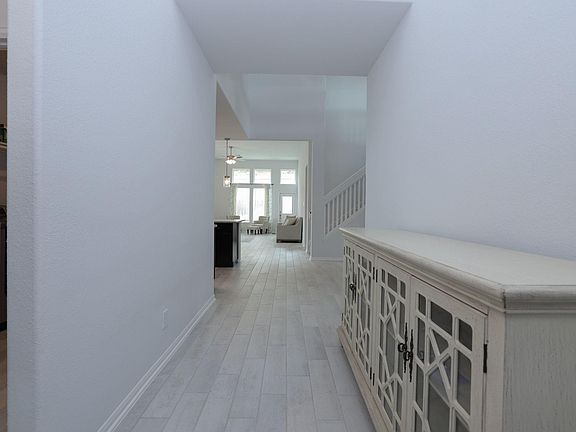 4th image of 1266 Tilia Creek Ln