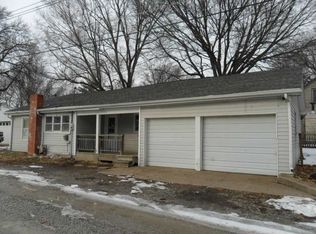 608 S 9th St, Nebraska City, NE 68410
