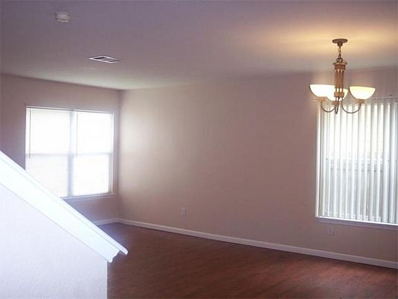 5th image of 13228 Dearbonne Dr