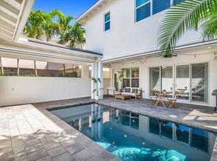 5025 Grandiflora Rd, Palm Beach Gardens, FL 33418
