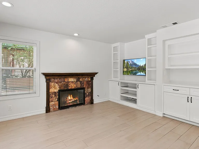 28501 El Sur — Photo 9