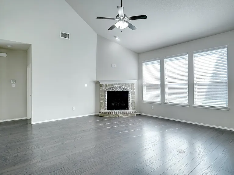 1804 Settlement Way — Photo 4