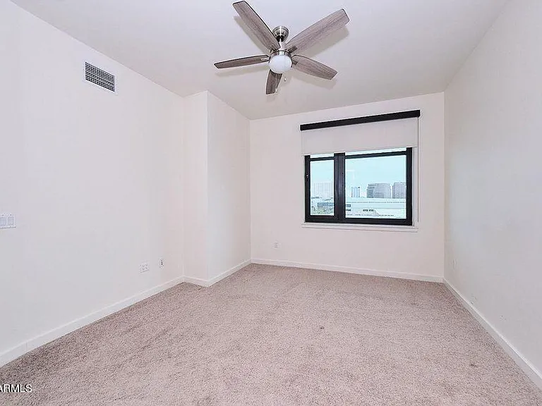310 S 4th St #605 — Photo 20