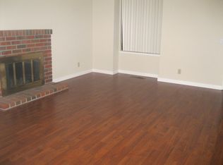 535 Bayview Park Dr, Milpitas, CA 95035