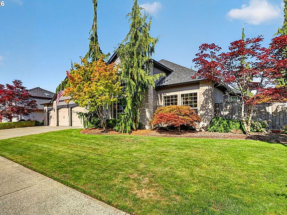3rd image of 13709 NE 45th Pl