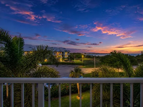 3273 Mangrove Point Dr, Ruskin, FL 33570
