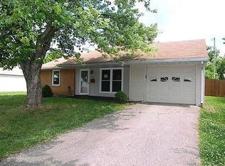 2027 Commonwealth Dr, Xenia, OH 45385