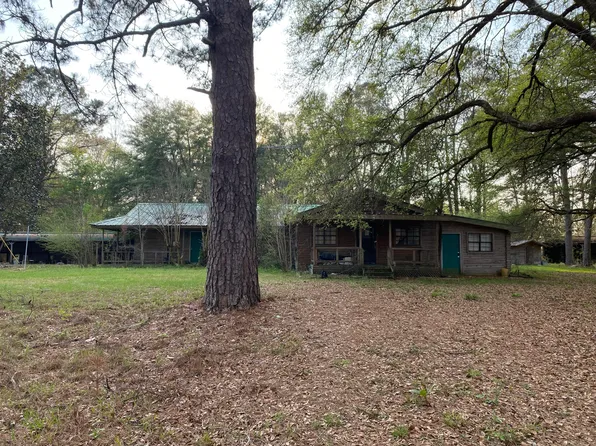 207 Old Highway 35 S, Sandy Hook, MS 39478