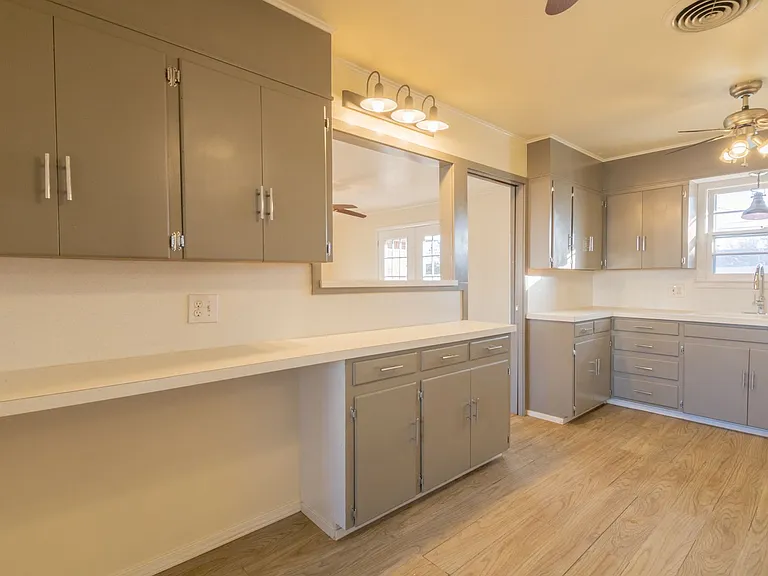 2730 W Country Club Dr — Photo 5