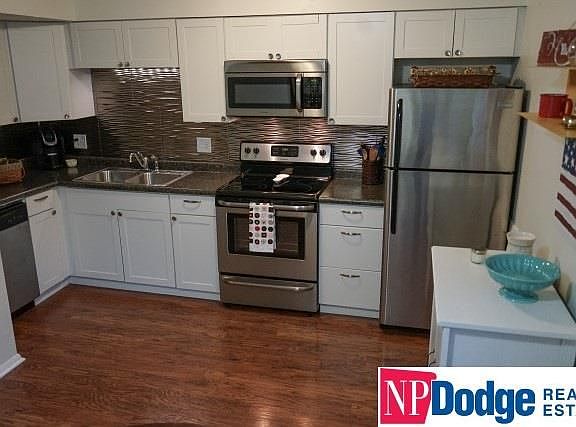 3rd image of 1901 Thurston Ave APT 5