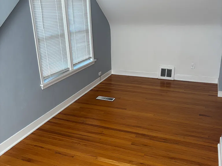 234 Broadmoor Ave — Photo 13