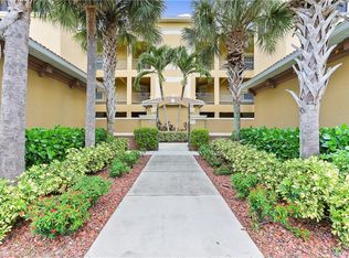 3808 Agualinda Blvd APT 303, Cape Coral, FL 33914