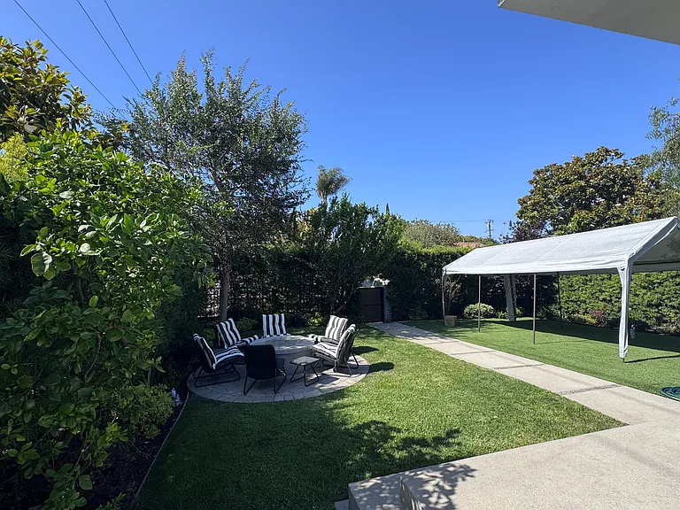 634 E Fairview Blvd — Photo 13