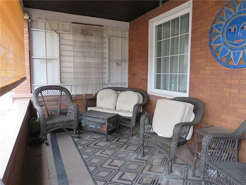 1927 Ave, Arnold, PA 15068 Zillow