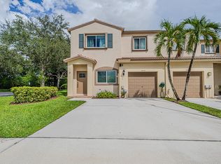 4754 Lago Vista Dr, Coconut Creek, FL 33073