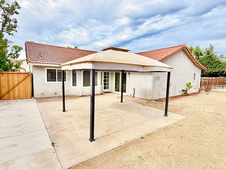 22678 Cervera Rd — Photo 14