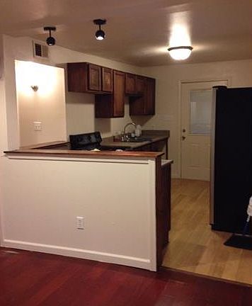 3rd image of 6220 Pasteur Blvd
