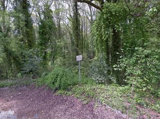 1828 Camellia Dr, Decatur, GA 30032