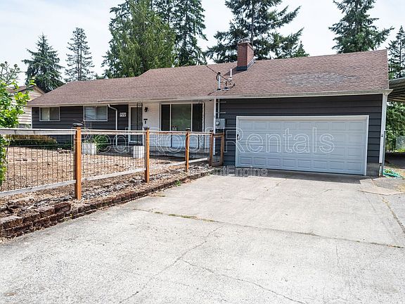 3rd image of 502 138th St E