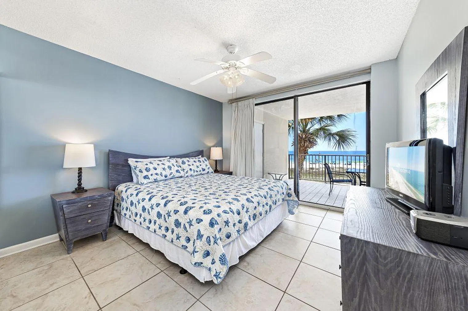 3 bed, 2.0 bath, 1194 sqft, $10,572 — Photo 2