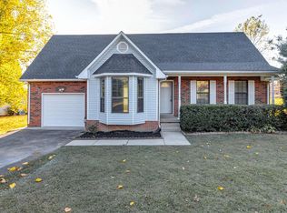 1401 Windhill Ct, Greenbrier, TN 37073