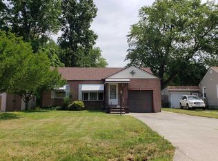 311 Quentin Rd, Eastlake, OH 44095