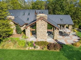 160 Old Farm Rd, Bedminster, NJ 07921