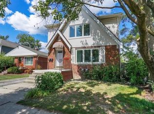 1407 E Forteen Mile Rd, Birmingham, MI 48009