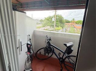 675 NW 85th Ct #8207, Miami, FL 33126