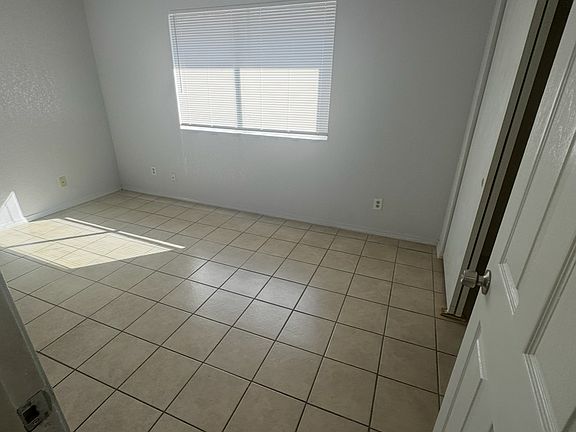 2nd image of 8509-8515 Kelley Dr