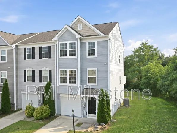 100 Bertelli Ct, Martinsburg, WV 25403