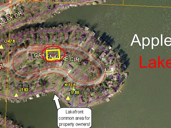 2nd image of 512 Green Acre Cir