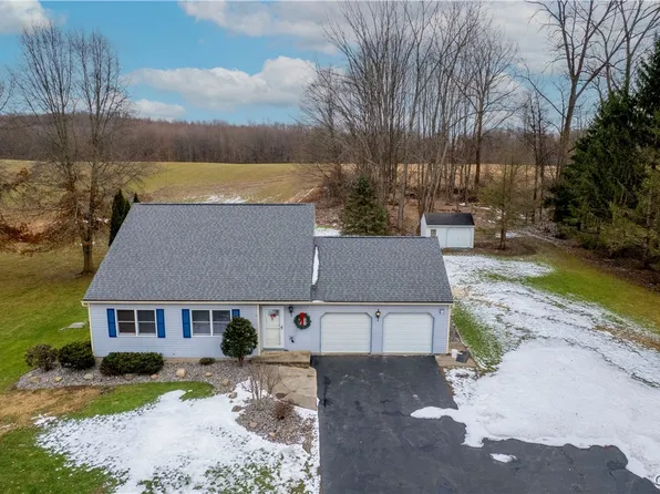 5784 Fikes Rd, Memphis, NY 13112