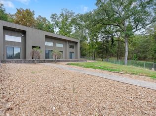 362 Bristol Rd, Walnut Shade, MO 65771