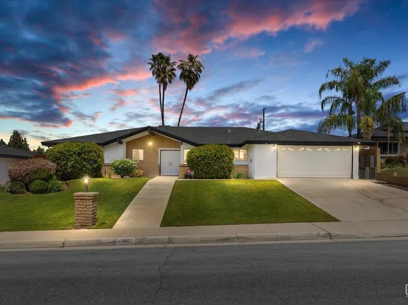 3600 Christmas Tree Ln, Bakersfield, CA 93306