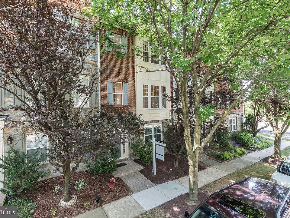 1st image of 138 Pasture Side Way