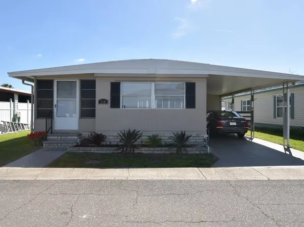 579 Blue Bird Ln, Largo, FL 33770