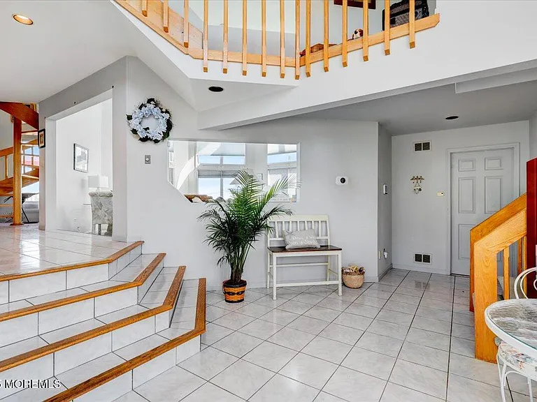 1207 Capstan Dr — Photo 12