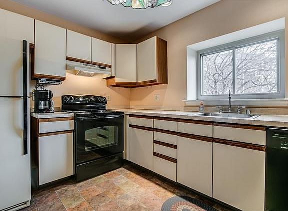 Freshly painted with newer flooring