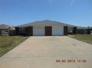 915 Doubletree St, Springdale, AR 72764