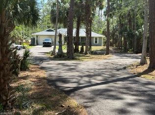 420 20th Ave NW, Naples, FL 34120