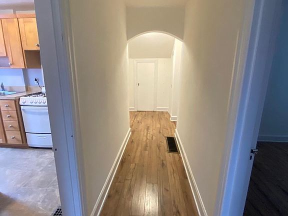 4th image of 566 Eastern Pkwy Unit 2