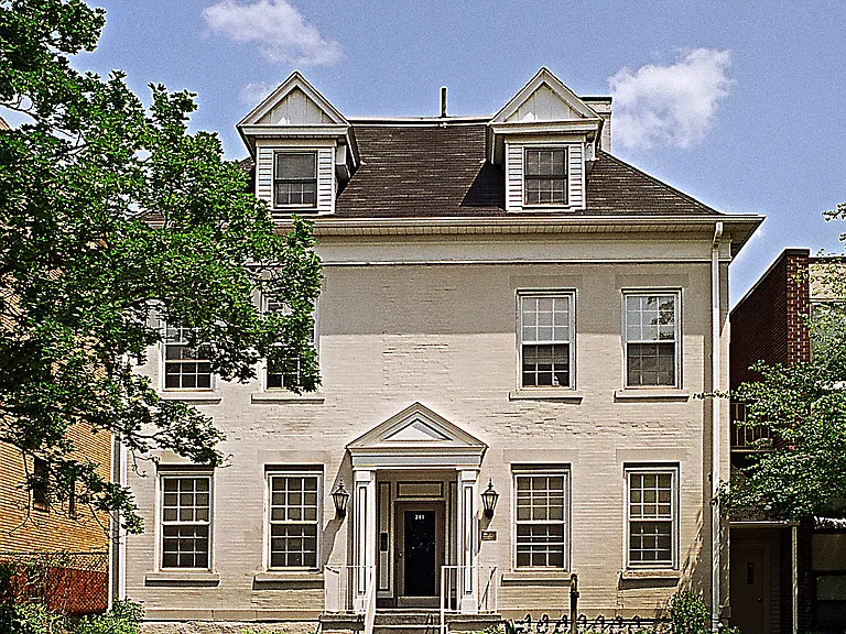261 Shady Ave #13 — Photo 1
