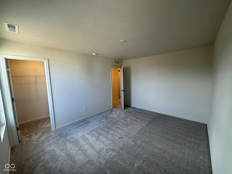 6837 Bridle Oaks Ct — Photo 23