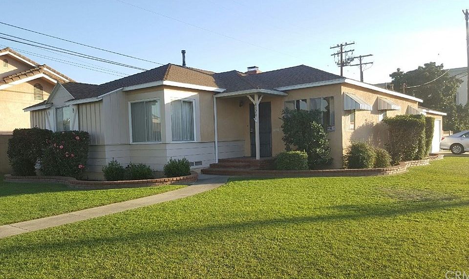 1st image of 8070 Dinsdale St