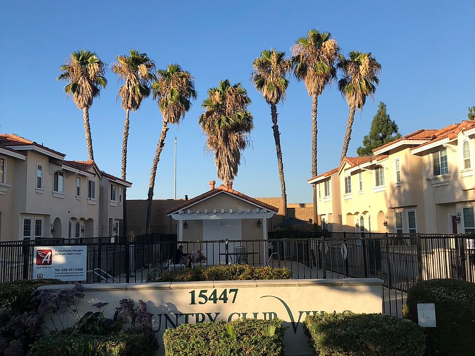 Community Entrance View"