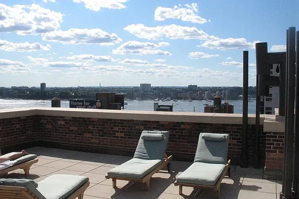 Sold by Corcoran | media 15