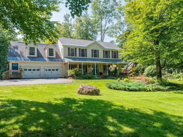 660 Sunrise Lane, Arlington, VT 05250