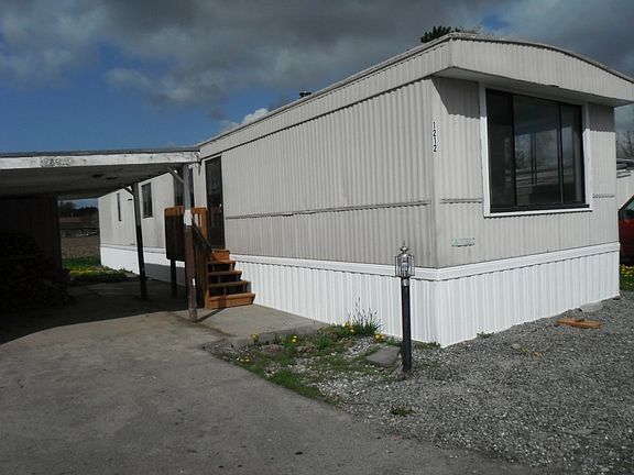 2nd image of 1219 29th Street Pl NW #20