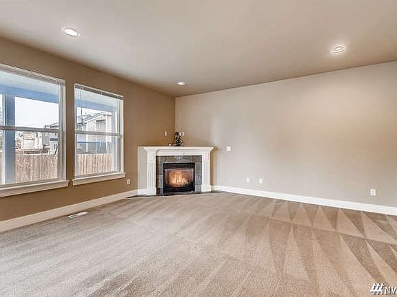 4th image of 4601 204th Street Ct E #8712